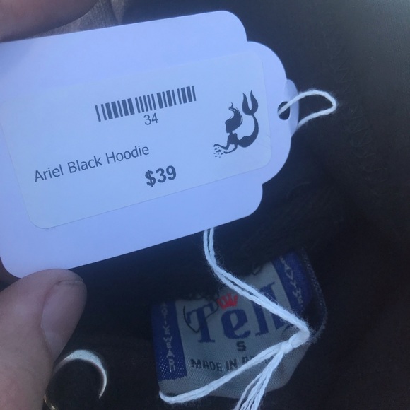 Ariel Sweater Hoodie Brand New - Picture 3 of 3